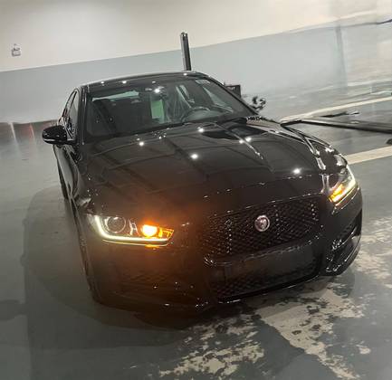 JAGUAR XE 2.0 16V SI4 TURBO GASOLINA R-SPORT 4P AUTOMÁTICO